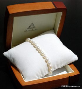Black Friday 2013 Pearl Bracelet